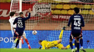 بريست يتصدر أمام موناكو بفوز مهم بالدوري الفرنسي بمساهمة الصالح